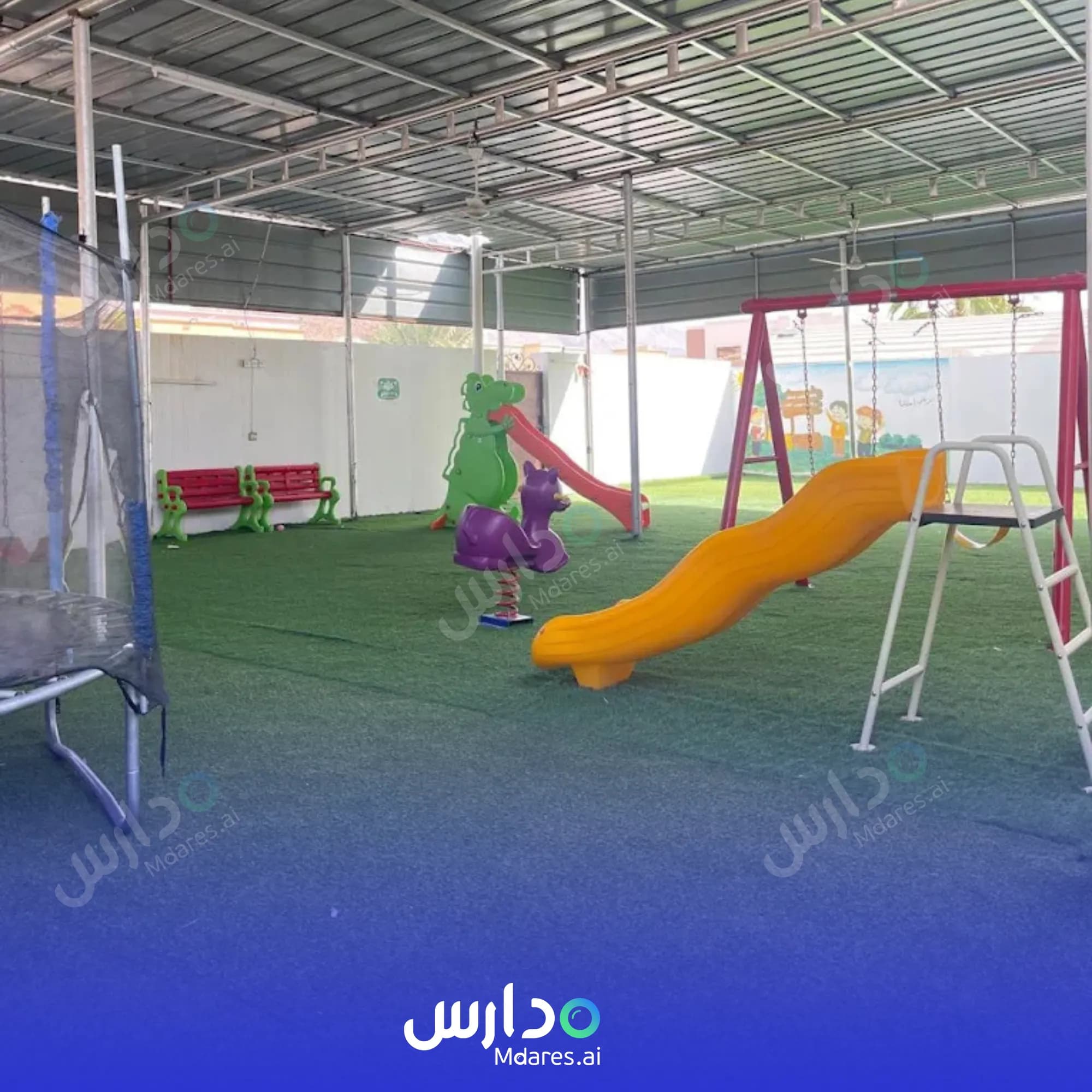منهج Little Scientists Private School Al Dakhiliyah