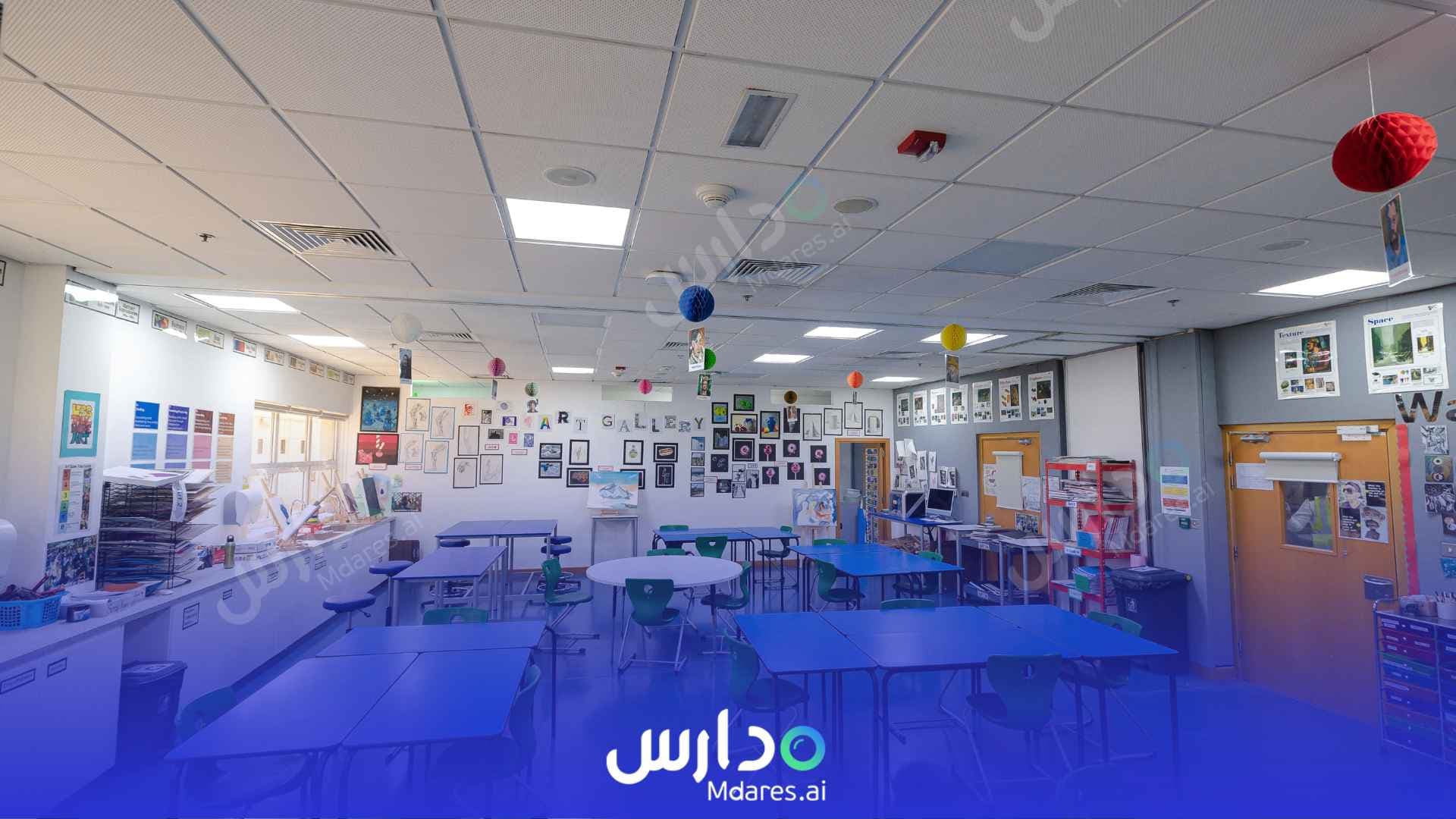 مواعيد Universal American School Dubai