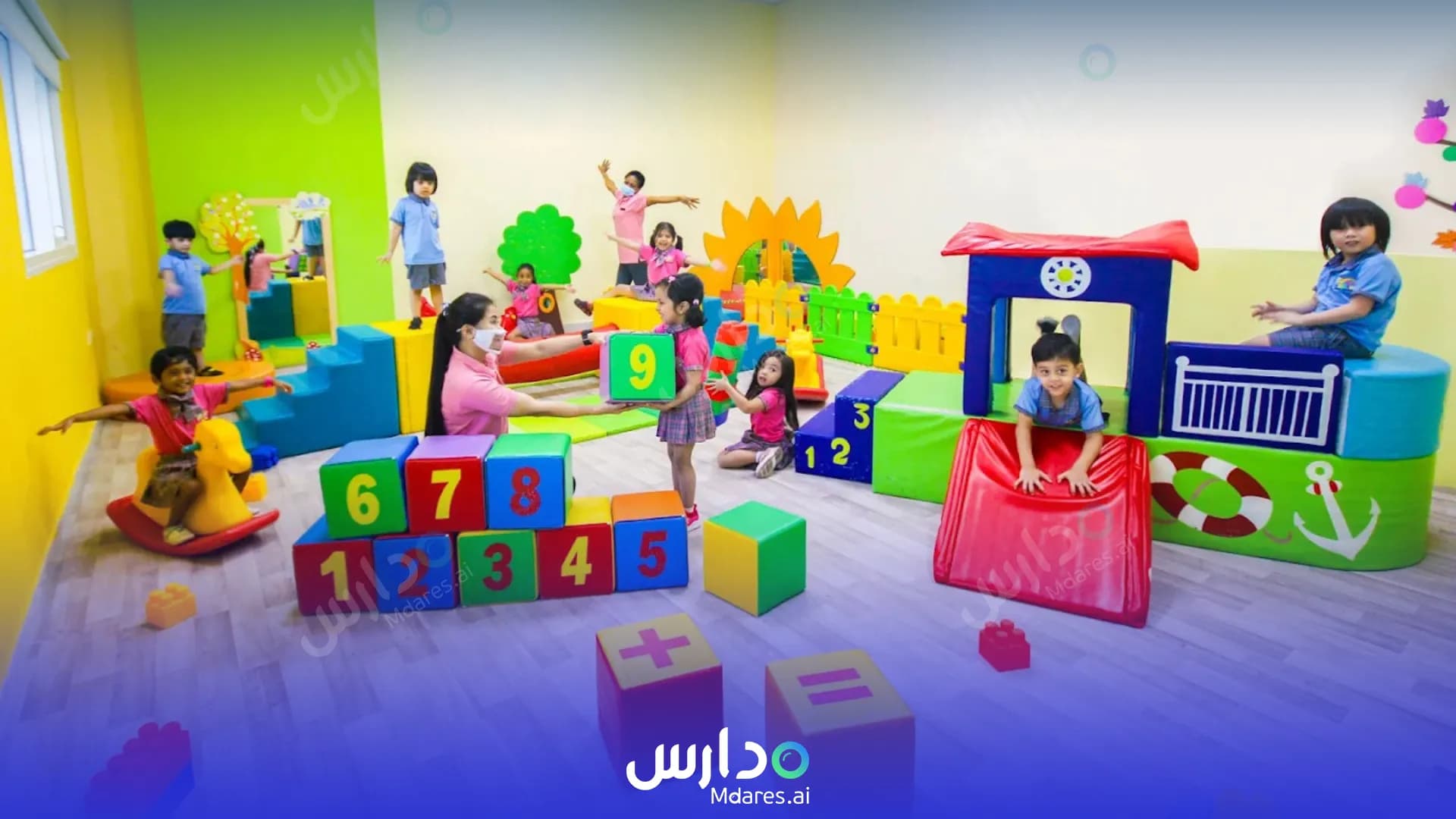 رسوم Creative Home Nursery Sharjah