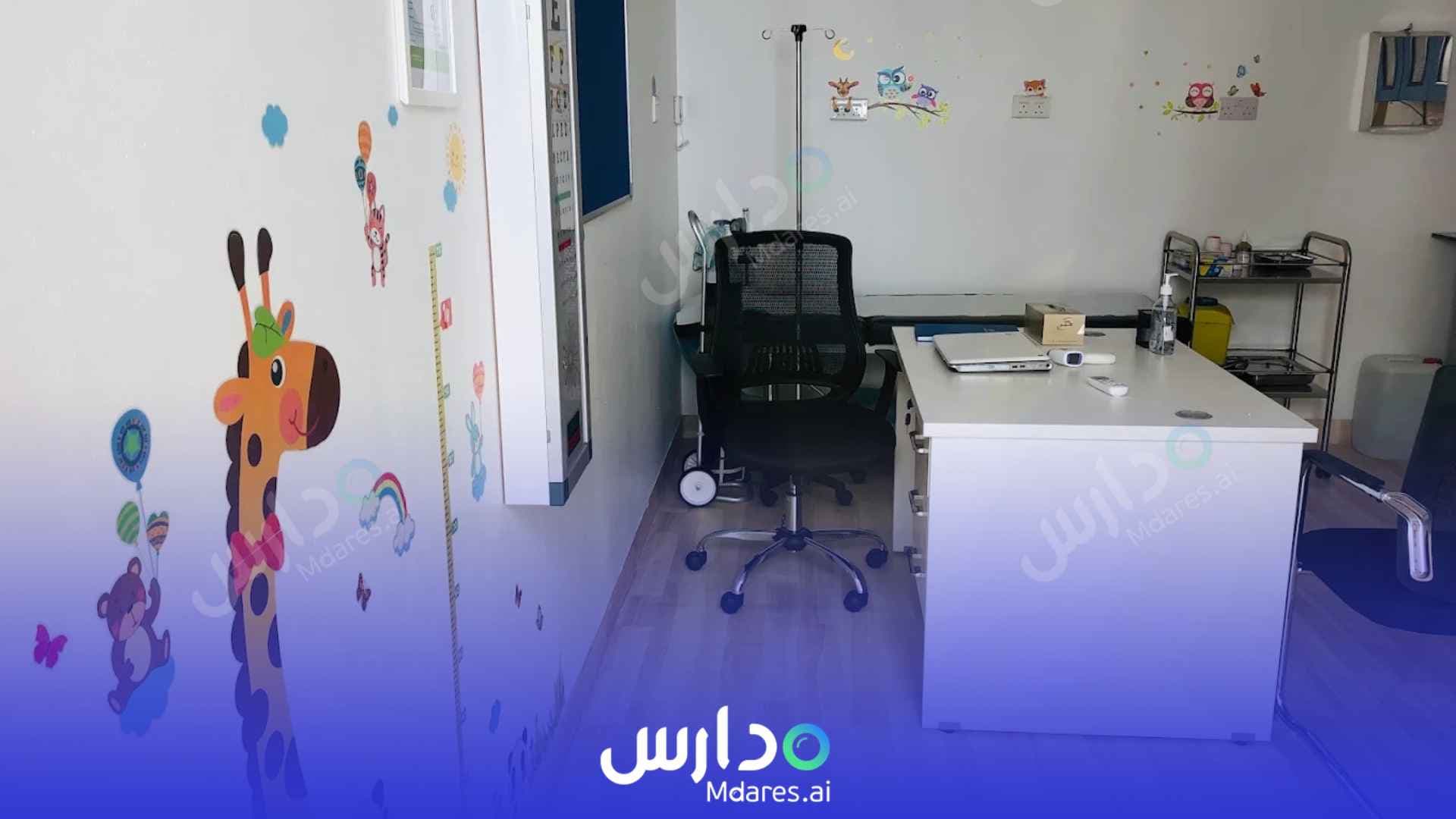 رسوم Deira Montessori Nursery Dubai